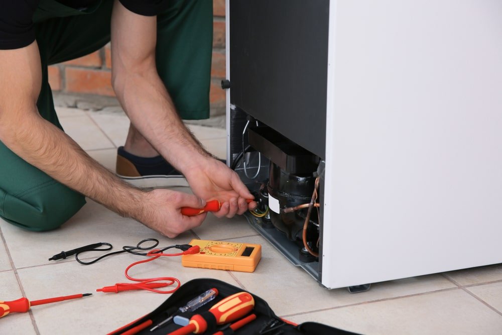 Fridge Repair Service in Basant Kunj by expert technician from Quick Home Fix